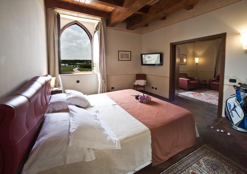 Albergo Dell'Agenzia Bra Exterior photo
